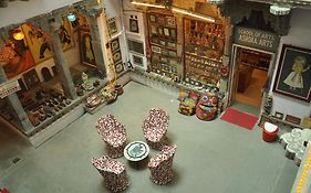 Hotel Gangaur Palace